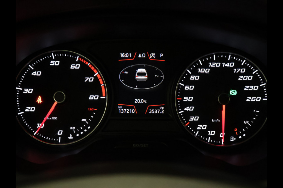 Seat Ateca 1.5 TSI FR Business Intense [SCHUIFKANTELDAK, ADAPTIVE CRUISE, CAMERA, STOELVERWARMING, SPORTSTUUR, PDC V+A, BLUETOOTH, CLIMATE, NIEUWSTAAT]