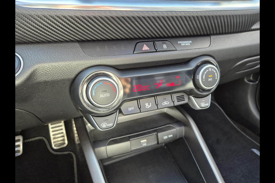 Kia Stonic 1.0 T-GDi MHEV GT-PlusLine | AUTOMAAT | Schuif-/kanteldak |