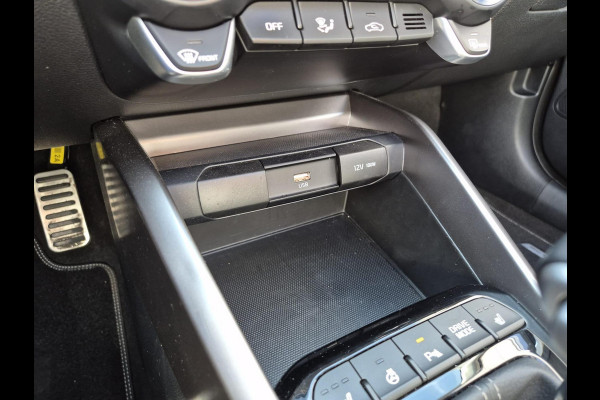 Kia Stonic 1.0 T-GDi MHEV GT-PlusLine | AUTOMAAT | Schuif-/kanteldak |