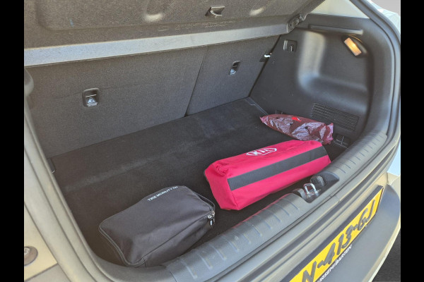 Kia Stonic 1.0 T-GDi MHEV GT-PlusLine | AUTOMAAT | Schuif-/kanteldak |