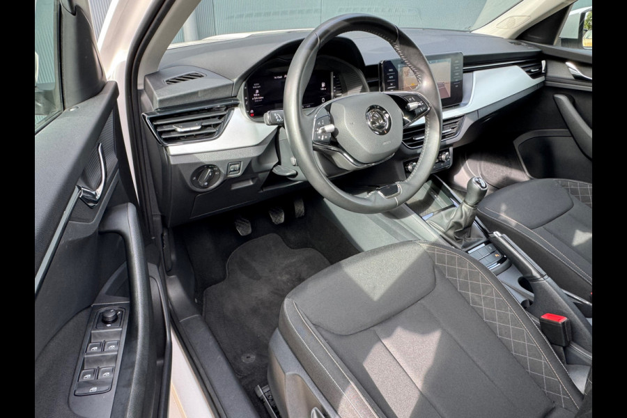 Škoda Kamiq 1.0 TSI Ambition * Navigatie * Virtual Cockpit * Adaptieve Cruise Control *