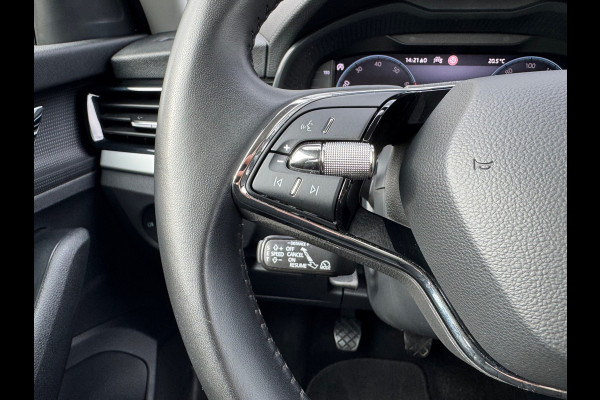 Škoda Kamiq 1.0 TSI Ambition * Navigatie * Virtual Cockpit * Adaptieve Cruise Control *
