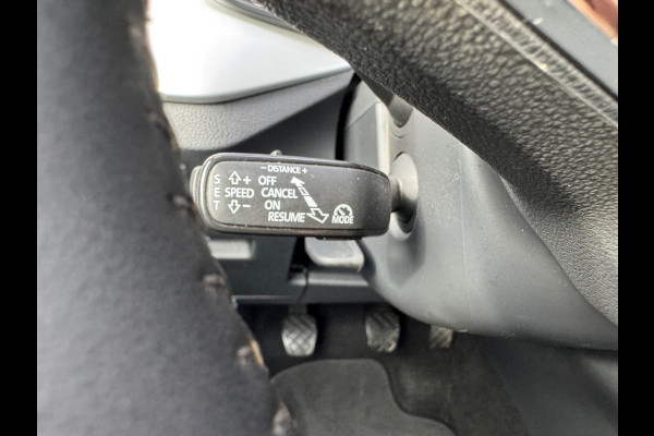 Škoda Kamiq 1.0 TSI Ambition * Navigatie * Virtual Cockpit * Adaptieve Cruise Control *