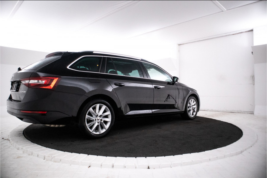 Škoda Superb Combi 1.5 TSI ACT Sportline Business 150Pk, Panorama, Climate,