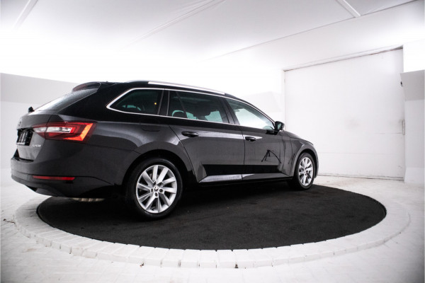 Škoda Superb Combi 1.5 TSI ACT Sportline Business 150Pk, Panorama, Climate,