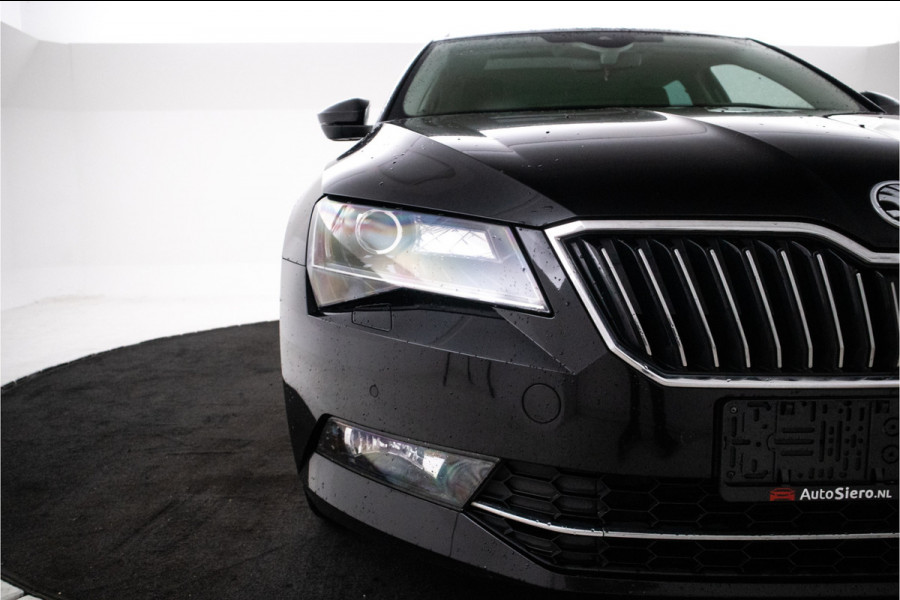 Škoda Superb Combi 1.5 TSI ACT Sportline Business 150Pk, Panorama, Climate,