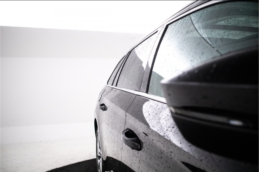 Škoda Superb Combi 1.5 TSI ACT Sportline Business 150Pk, Panorama, Climate,