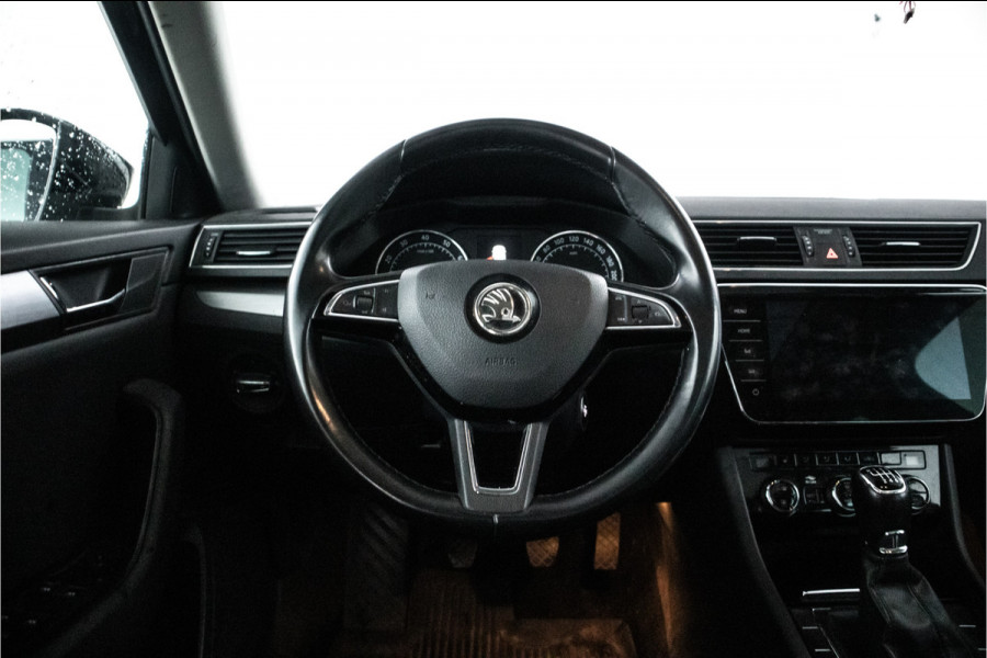 Škoda Superb Combi 1.5 TSI ACT Sportline Business 150Pk, Panorama, Climate,