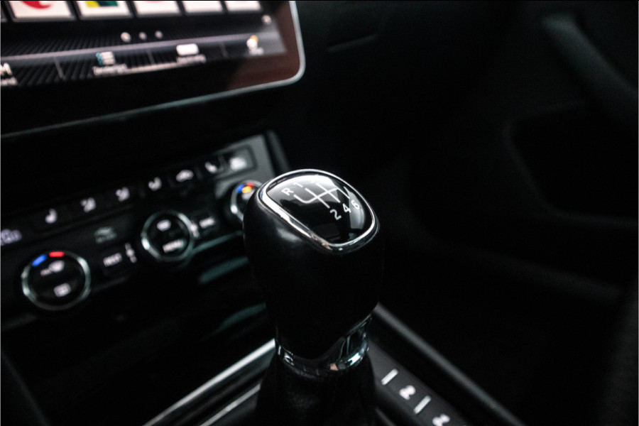 Škoda Superb Combi 1.5 TSI ACT Sportline Business 150Pk, Panorama, Climate,