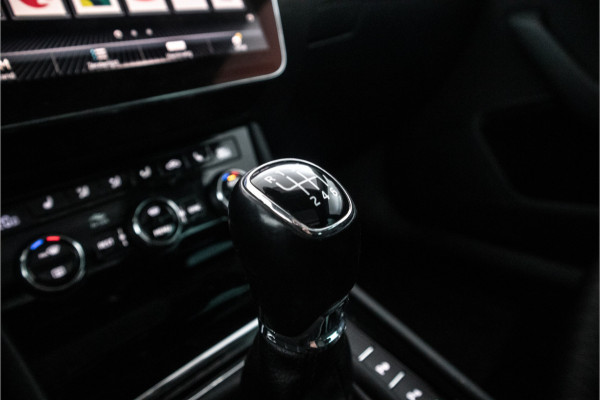 Škoda Superb Combi 1.5 TSI ACT Sportline Business 150Pk, Panorama, Climate,
