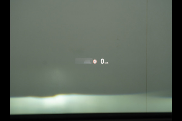 Volkswagen ID.3 Pro 58kWh Apple Carplay Android Auto HUD 360°Camera Adap.Cruise Stoelverwarming Keyless Advanced Matrix led-koplampen Multimedia Pakket Plus Comfort Pakket Design Pakket Lmv 19" Rijstrooksensor Matrix Led Dynamisch Sproeiers Verwarmd Verwarmbaar Stuur Assistance Pakket Plus Nieuwprijs €43.145,- Volkswagen ID.3 Pro 58kWh Apple Carplay Android Auto HUD 360°Camera Adap.Cruise Stoelverwarming Keyless Advanced Matrix led-koplampen Multimedia Pakket Plus Comfort Pakket Design Pakket Lmv 19" Rijstrooksensor Matrix Led Dynamisch Sproeiers Verwarmd Verwarmbaar Stuur Assistance Pakket Plus Nieuwprijs €43.145,-