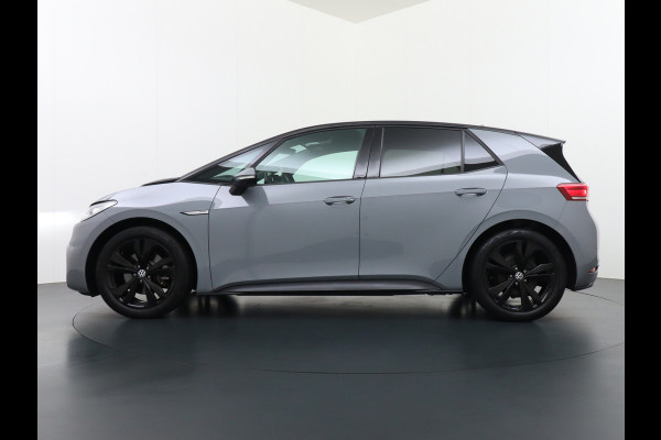 Volkswagen ID.3 Pro 58kWh Apple Carplay Android Auto HUD 360°Camera Adap.Cruise Stoelverwarming Keyless Advanced Matrix led-koplampen Multimedia Pakket Plus Comfort Pakket Design Pakket Lmv 19" Rijstrooksensor Matrix Led Dynamisch Sproeiers Verwarmd Verwarmbaar Stuur Assistance Pakket Plus Nieuwprijs €43.145,- Volkswagen ID.3 Pro 58kWh Apple Carplay Android Auto HUD 360°Camera Adap.Cruise Stoelverwarming Keyless Advanced Matrix led-koplampen Multimedia Pakket Plus Comfort Pakket Design Pakket Lmv 19" Rijstrooksensor Matrix Led Dynamisch Sproeiers Verwarmd Verwarmbaar Stuur Assistance Pakket Plus Nieuwprijs €43.145,-