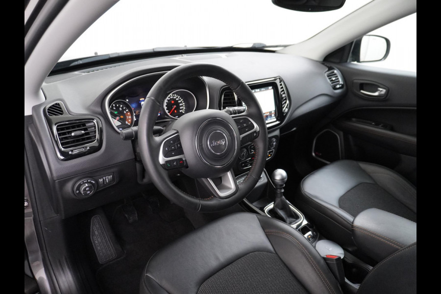 Jeep Compass 1.4 MultiAir Limited VAN: 21.900,- VOOR: 19.877,- UW HERFSTVOORDEEL: 2.023,- EURO | 1e Eigenaar | Origineel NL Auto | Afneembare Trekhaak | Dealer onderhouden |  Rijklaar met Afleverbeurt & 12 mnd BOVAG Garantie!