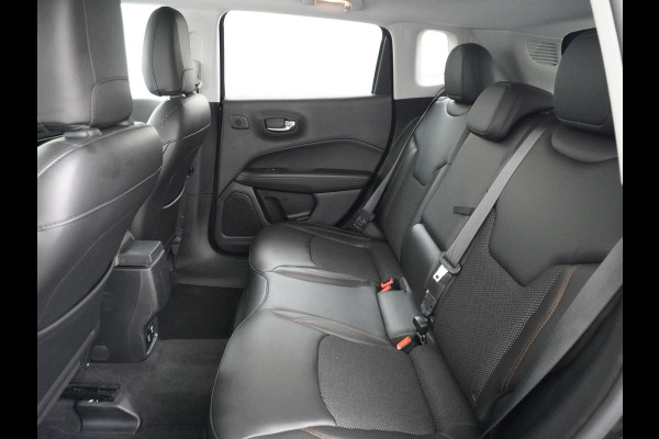 Jeep Compass 1.4 MultiAir Limited VAN: 21.900,- VOOR: 19.877,- UW HERFSTVOORDEEL: 2.023,- EURO | 1e Eigenaar | Origineel NL Auto | Afneembare Trekhaak | Dealer onderhouden |  Rijklaar met Afleverbeurt & 12 mnd BOVAG Garantie!