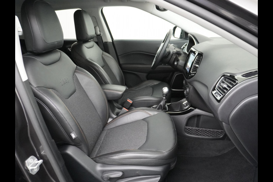 Jeep Compass 1.4 MultiAir Limited VAN: 21.900,- VOOR: 19.877,- UW HERFSTVOORDEEL: 2.023,- EURO | 1e Eigenaar | Origineel NL Auto | Afneembare Trekhaak | Dealer onderhouden |  Rijklaar met Afleverbeurt & 12 mnd BOVAG Garantie!