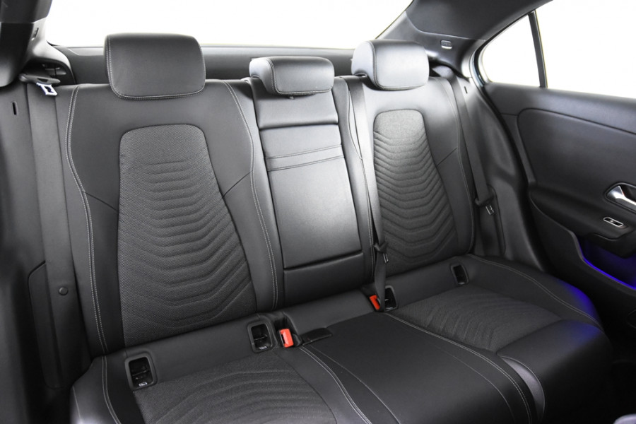 Mercedes-Benz A-Klasse *1ste Eigenaar*Leer*Navigatie*Stoelverwarming*
