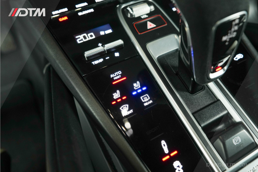Porsche Cayenne 3.0 Sport Chrono | VOL | Pano | Stoelvent. | Luchtvering