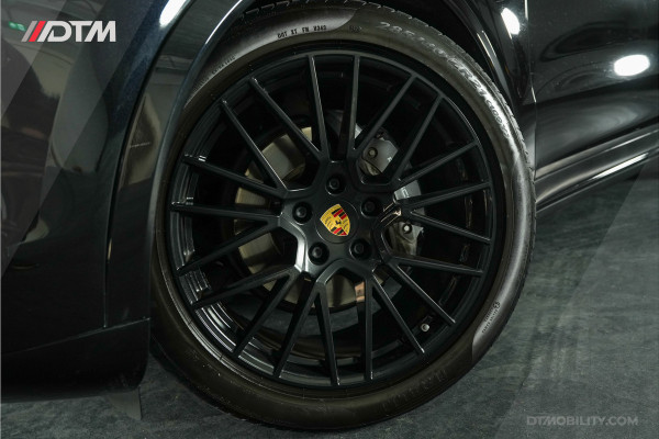 Porsche Cayenne 3.0 Sport Chrono | VOL | Pano | Stoelvent. | Luchtvering