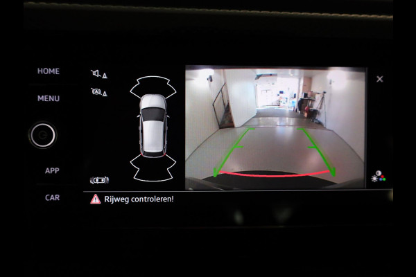 Volkswagen Polo 1.0 TSI Life Edition 95 pk Automaat (DSG) | Verlengde garantie | Navigatie via App | Parkeersensoren | Achteruitrijcamera | Stoelverwarming |