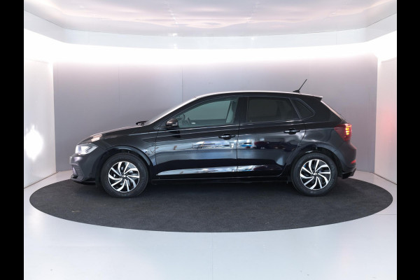Volkswagen Polo 1.0 TSI Life Edition 95 pk Automaat (DSG) | Verlengde garantie | Navigatie via App | Parkeersensoren | Achteruitrijcamera | Stoelverwarming |