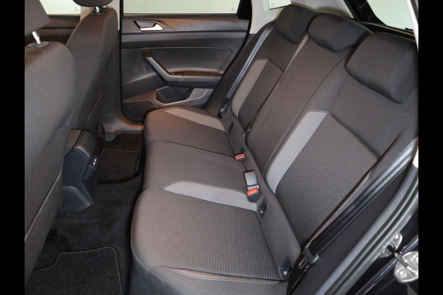 Volkswagen Polo 1.0 TSI Life Edition 95 pk Automaat (DSG) | Verlengde garantie | Navigatie via App | Parkeersensoren | Achteruitrijcamera | Stoelverwarming |