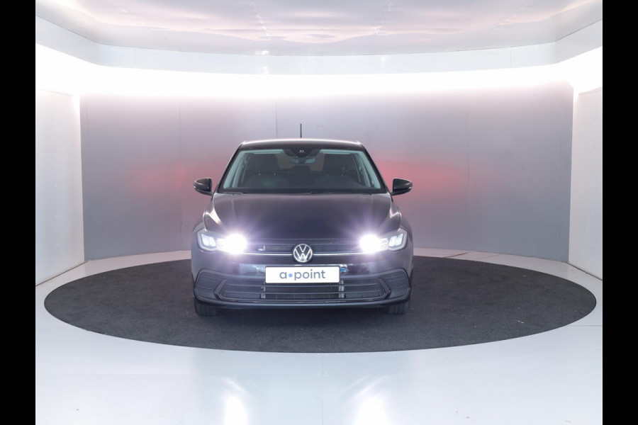 Volkswagen Polo 1.0 TSI Life Edition 95 pk Automaat (DSG) | Verlengde garantie | Navigatie via App | Parkeersensoren | Achteruitrijcamera | Stoelverwarming |