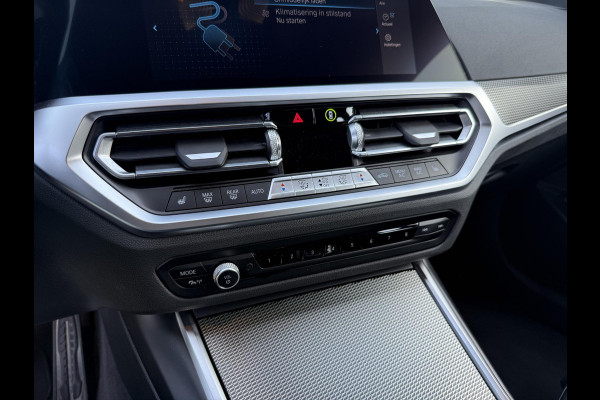 BMW 3-serie 320e M-Sport Business Plus Edition Shadow Line | Stoelverwarming | Parkeersensoren |