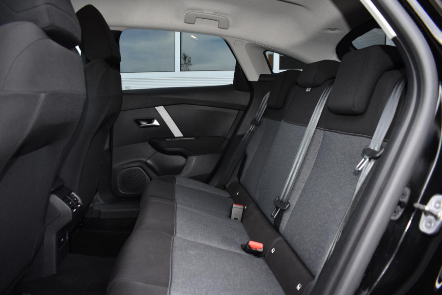 Citroën C4 1.2 Puretech 100PK Feel | Navi | Trekhaak | Camera | Stoelverw. | Incl. garantie