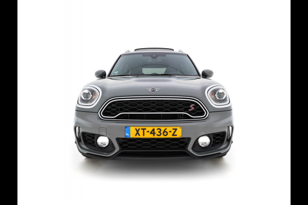 MINI Countryman 2.0 Cooper S Knightsbridge Edition JCW-Sportpack Aut. *PANO |  LUXURY-LEATHER | FULL-LED | HARMAN/KARDON-AUDIO | HEATED-SPORTSEATS | KEYLESS | CAMERA | AMBIENT-LIGHT | NAVI-FULLMAP | HEAD-UP | PRIVACY-GLASS | SHIFT-PADDLES | 18''ALU* MINI Countryman 2.0 Cooper S Knightsbridge Edition JCW-Sportpack Aut. *PANO |  LUXURY-LEATHER | FULL-LED | HARMAN/KARDON-AUDIO | HEATED-SPORTSEATS | KEYLESS | CAMERA | AMBIENT-LIGHT | NAVI-FULLMAP | HEAD-UP | PRIVACY-GLASS | SHIFT-PADDLES | 18''ALU*