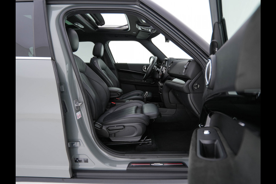 MINI Countryman 2.0 Cooper S Knightsbridge Edition JCW-Sportpack Aut. *PANO |  LUXURY-LEATHER | FULL-LED | HARMAN/KARDON-AUDIO | HEATED-SPORTSEATS | KEYLESS | CAMERA | AMBIENT-LIGHT | NAVI-FULLMAP | HEAD-UP | PRIVACY-GLASS | SHIFT-PADDLES | 18''ALU* MINI Countryman 2.0 Cooper S Knightsbridge Edition JCW-Sportpack Aut. *PANO |  LUXURY-LEATHER | FULL-LED | HARMAN/KARDON-AUDIO | HEATED-SPORTSEATS | KEYLESS | CAMERA | AMBIENT-LIGHT | NAVI-FULLMAP | HEAD-UP | PRIVACY-GLASS | SHIFT-PADDLES | 18''ALU*