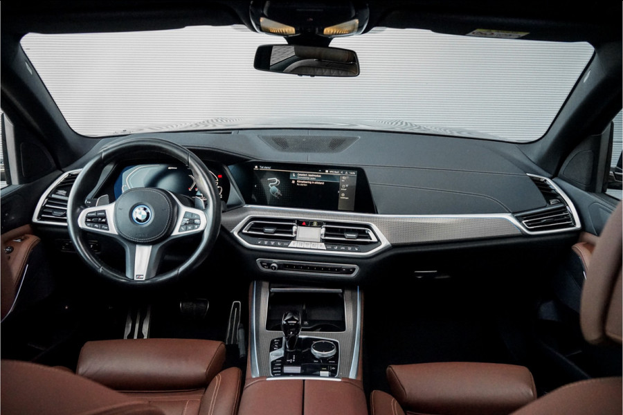 BMW X5 xDrive45e High Ex M-Pakket Pano 360° Camera Luchtvering 22"