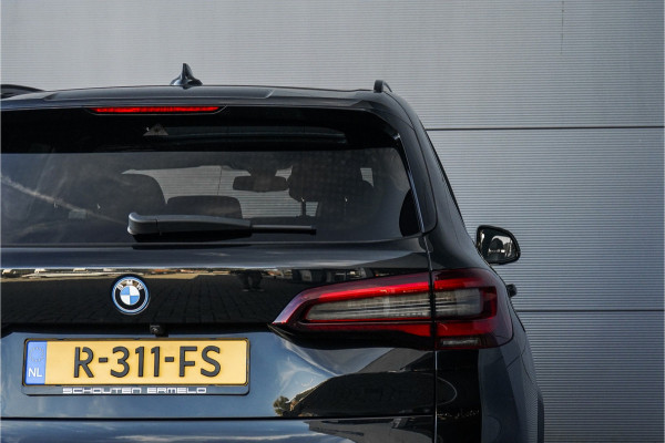 BMW X5 xDrive45e High Ex M-Pakket Pano 360° Camera Luchtvering 22"