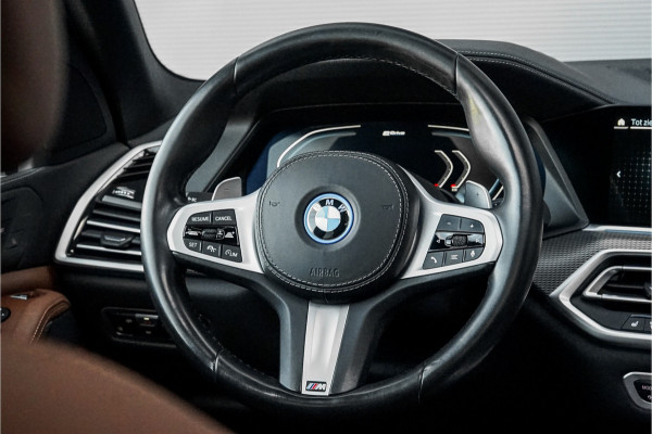 BMW X5 xDrive45e High Ex M-Pakket Pano 360° Camera Luchtvering 22"