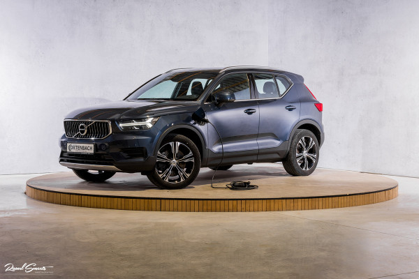 Volvo XC40 1.5 T4 Recharge Inscription Expression | Cruise control | Zwenkbare trekhaak | Apple carplay |