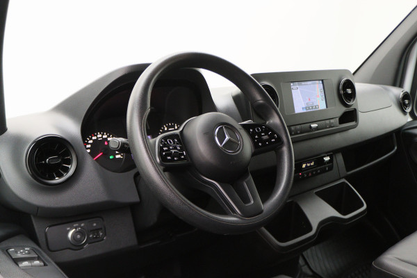 Mercedes-Benz Sprinter 317 CDI Aut. L2H1 Leer, 3-Zits, Airco, Standkachel, Apple Carplay, Cruise, Bluetooth, DAB