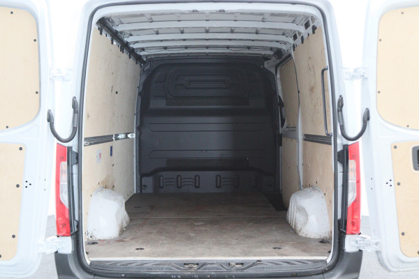 Mercedes-Benz Sprinter 317 CDI Aut. L2H1 Leer, 3-Zits, Airco, Standkachel, Apple Carplay, Cruise, Bluetooth, DAB