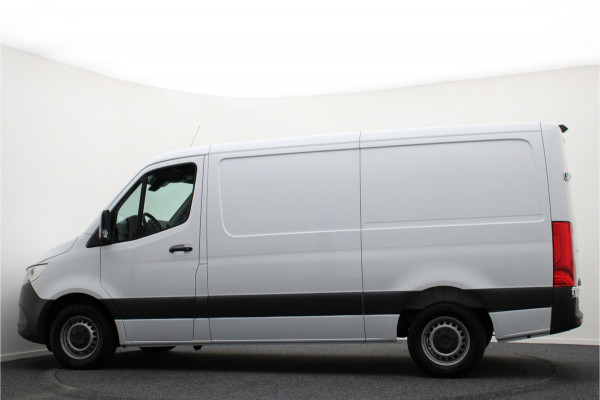 Mercedes-Benz Sprinter 317 CDI Aut. L2H1 Leer, 3-Zits, Airco, Standkachel, Apple Carplay, Cruise, Bluetooth, DAB