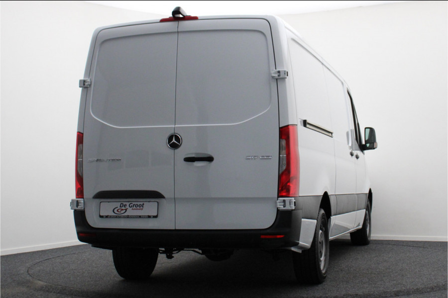 Mercedes-Benz Sprinter 317 CDI Aut. L2H1 Leer, 3-Zits, Airco, Standkachel, Apple Carplay, Cruise, Bluetooth, DAB