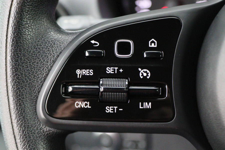 Mercedes-Benz Sprinter 317 CDI Aut. L2H1 Leer, 3-Zits, Airco, Standkachel, Apple Carplay, Cruise, Bluetooth, DAB