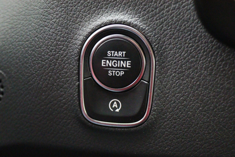 Mercedes-Benz Sprinter 317 CDI Aut. L2H1 Leer, 3-Zits, Airco, Standkachel, Apple Carplay, Cruise, Bluetooth, DAB