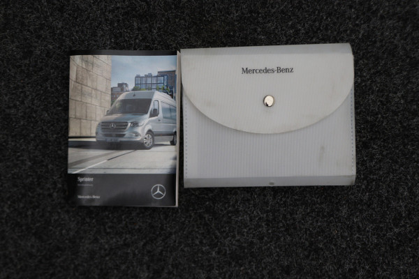 Mercedes-Benz Sprinter 317 CDI Aut. L2H1 Leer, 3-Zits, Airco, Standkachel, Apple Carplay, Cruise, Bluetooth, DAB