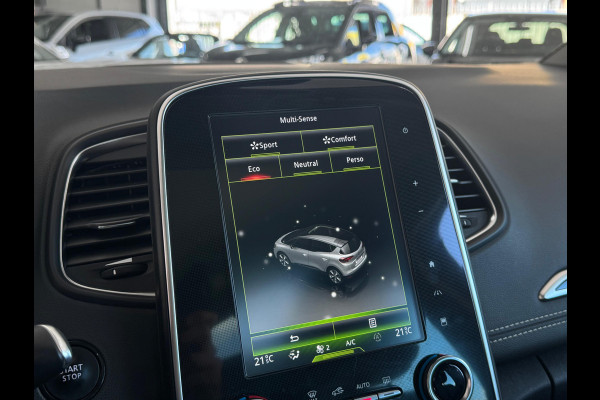 Renault Scénic 1.3 TCe 160 EDC Bose PANODAK | NAVI | AUTOMAAT | TREKHAAK