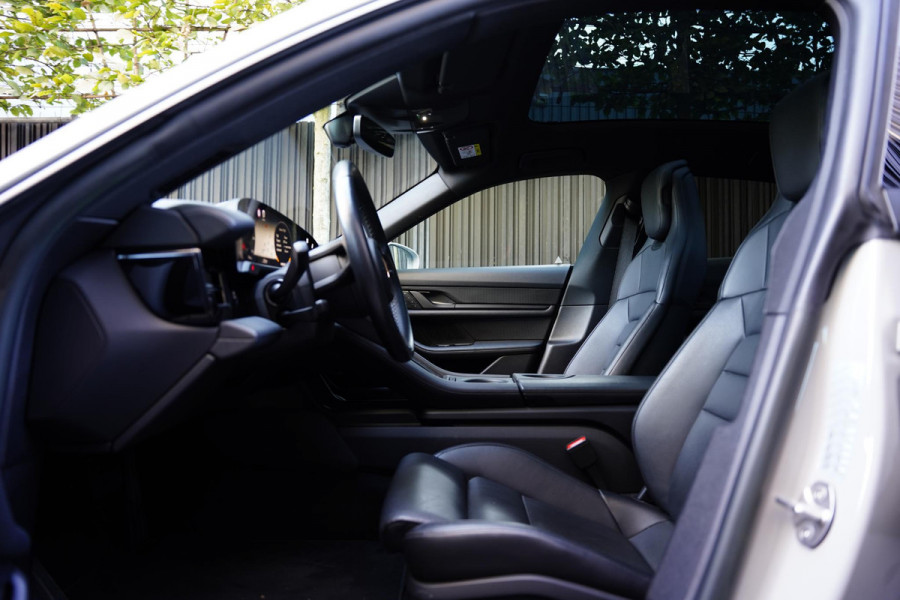 Porsche Taycan Cross Turismo 4 93 kWh GERESERVEERD