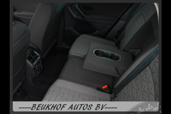 Volkswagen Tiguan 1.5 TSI Carplay Trekhaak Adapt Cruise Pdc