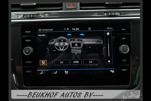Volkswagen Tiguan 1.5 TSI Carplay Trekhaak Adapt Cruise Pdc