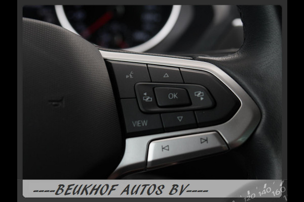 Volkswagen Tiguan 1.5 TSI Carplay Trekhaak Adapt Cruise Pdc
