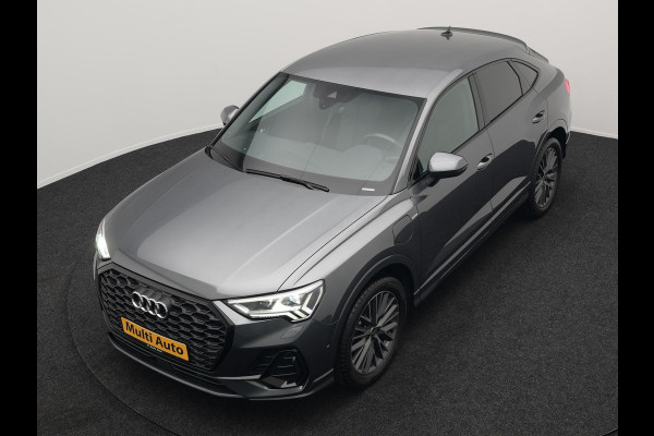 Audi Q3 Sportback 45 TFSI e S Line Plug In Hybrid 245pk Dealer O.H PHEV | Camera | Lederen Sportstoelen Verwarmd | Virtual Cockpit | Navigatie | Blis | Keyless | Cruise Control | Lane Assist | DAB |