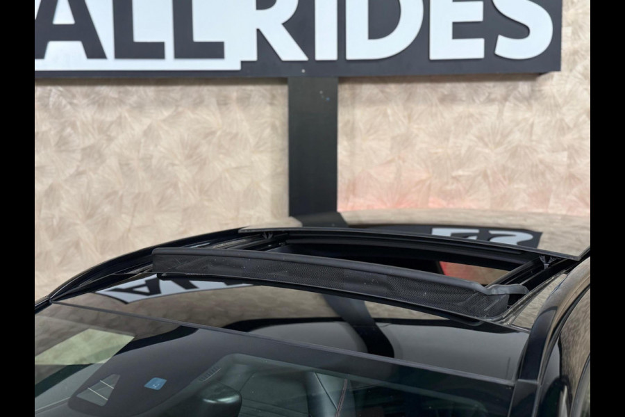 Mercedes-Benz GLA 180 Business Solution AMG | Pano | Cruise control | Keyless | Camera |