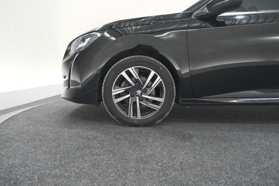 Peugeot 208 PureTech 100 Allure Pack | Camera | Apple Carplay | Stoelverwarming | Parkeersensoren
