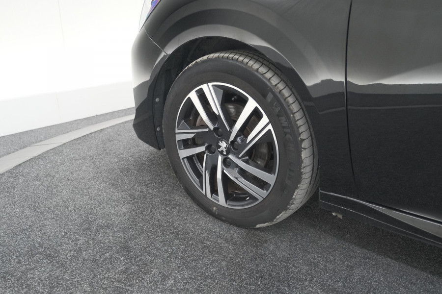 Peugeot 208 PureTech 100 Allure Pack | Camera | Apple Carplay | Stoelverwarming | Parkeersensoren